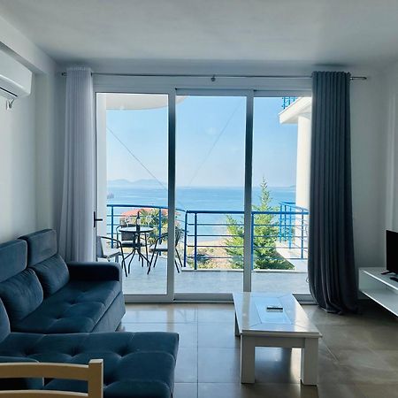 Jico Travel - Villa Colombo Vlore Bagian luar foto