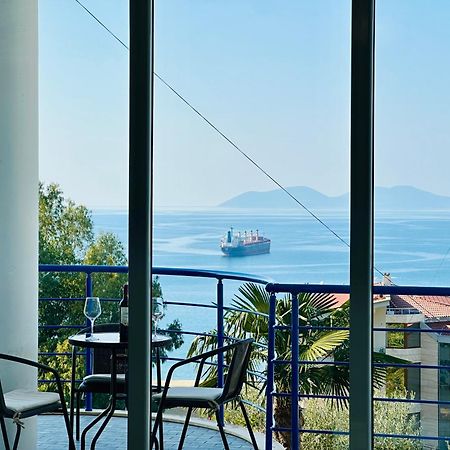 Jico Travel - Villa Colombo Vlore Bagian luar foto