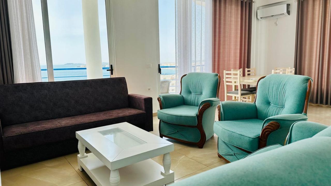 Jico Travel - Villa Colombo Vlore Bagian luar foto