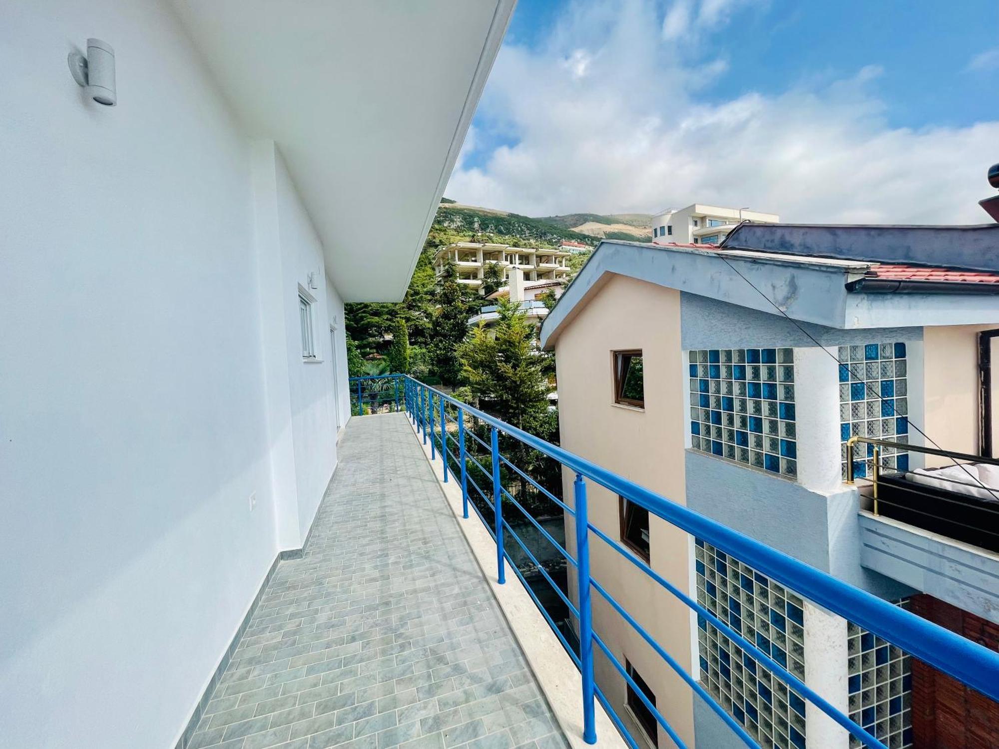 Jico Travel - Villa Colombo Vlore Ruang foto